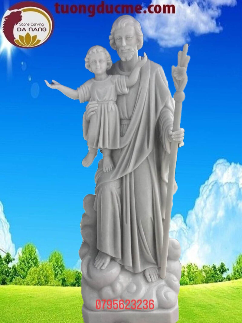 tượng chúa bằng đá