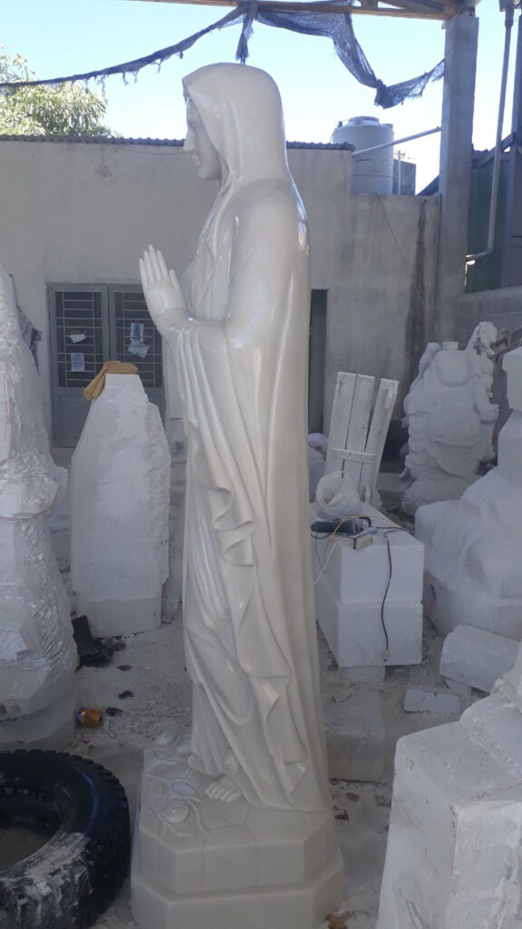 tượng đức mẹ mân côi