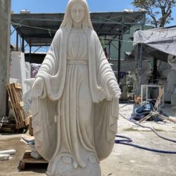 Làm tượng Đức Mẹ bằng đá Tại TP HCM – Thể hiện sự tôn kính đức tin