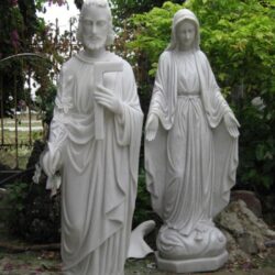 Lợi ích khi chọn tượng công giáo bằng đá tự nhiên